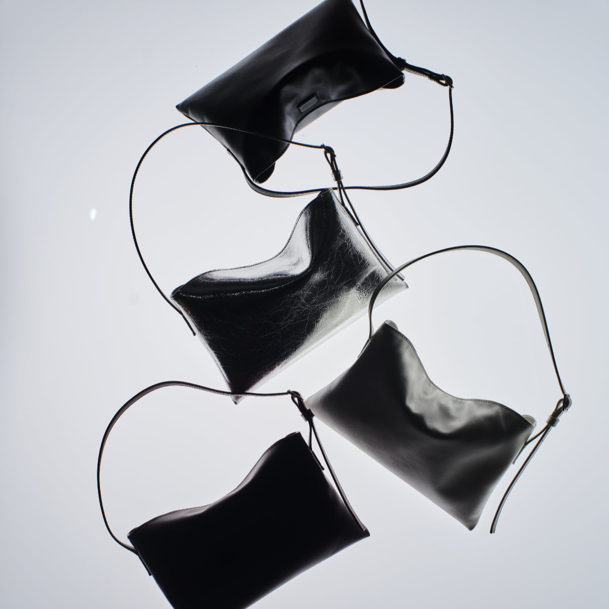 SHE KNOWS - Papier Bag