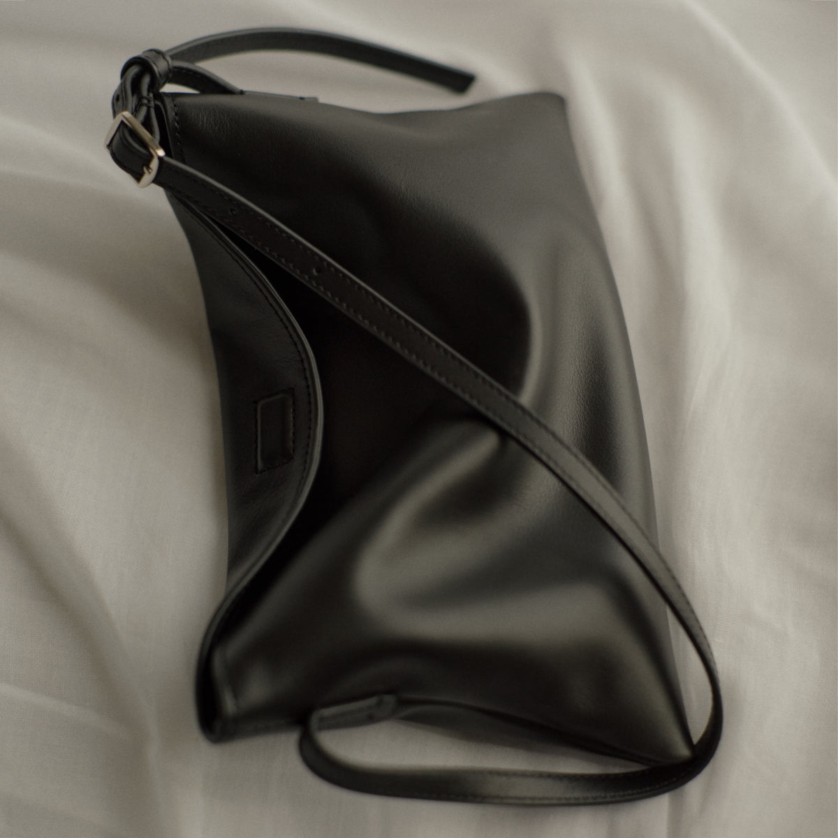 SHE KNOWS - Papier Bag