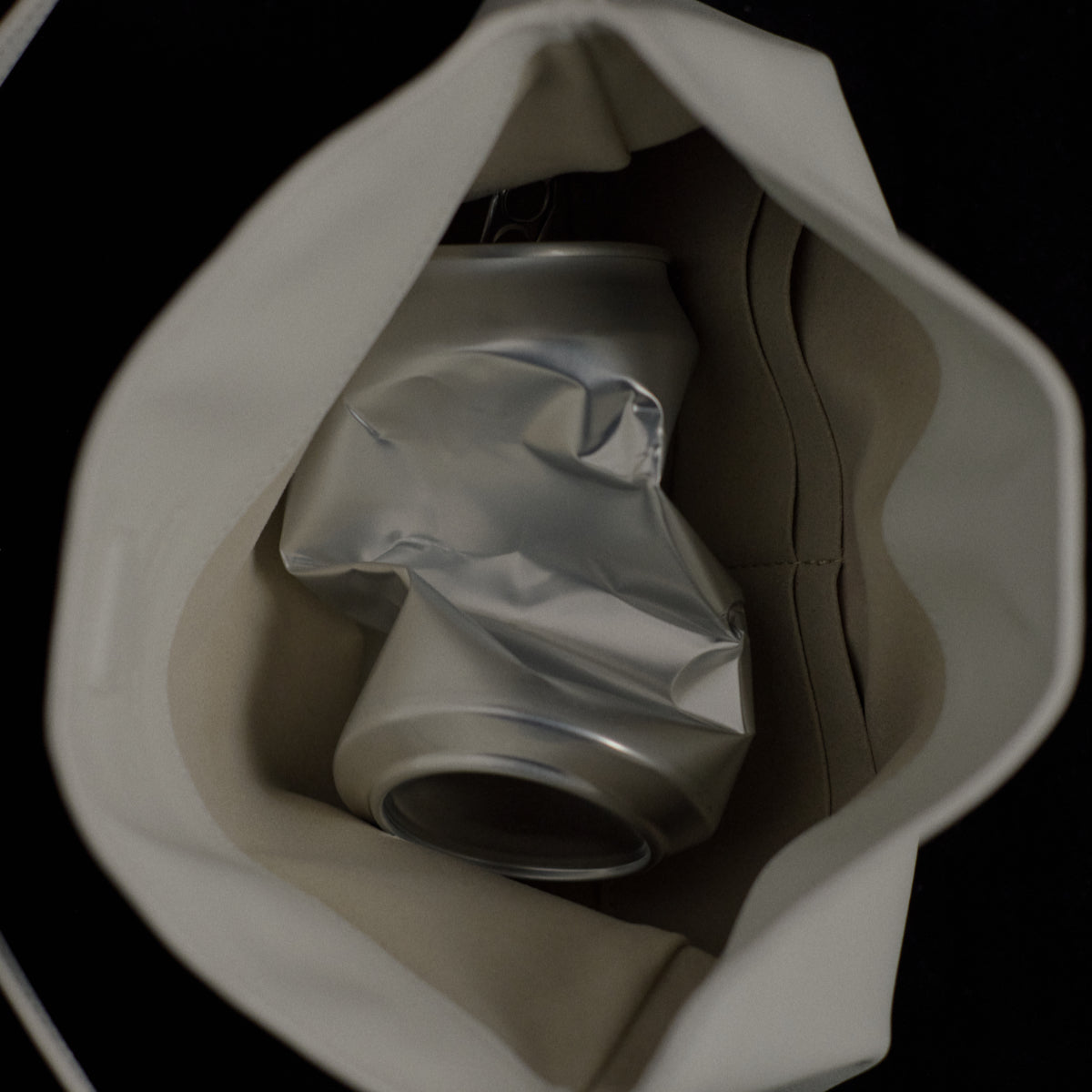 SHE KNOWS - Papier Bag