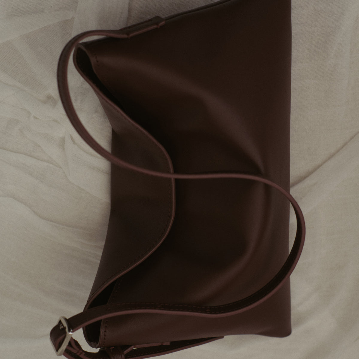 SHE KNOWS - Papier Bag