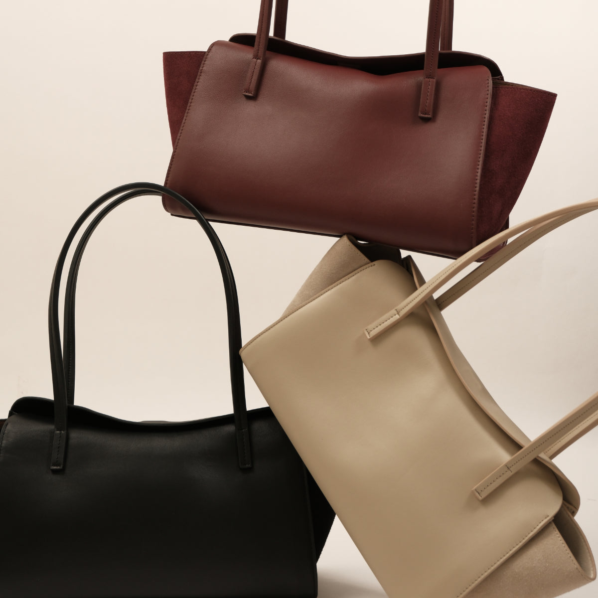 She Knows - Jane City Bag