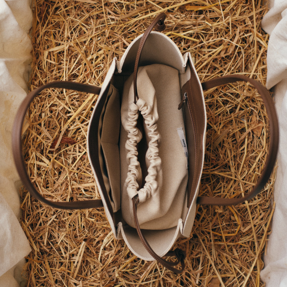 She Knows - Jane Canvas Bag