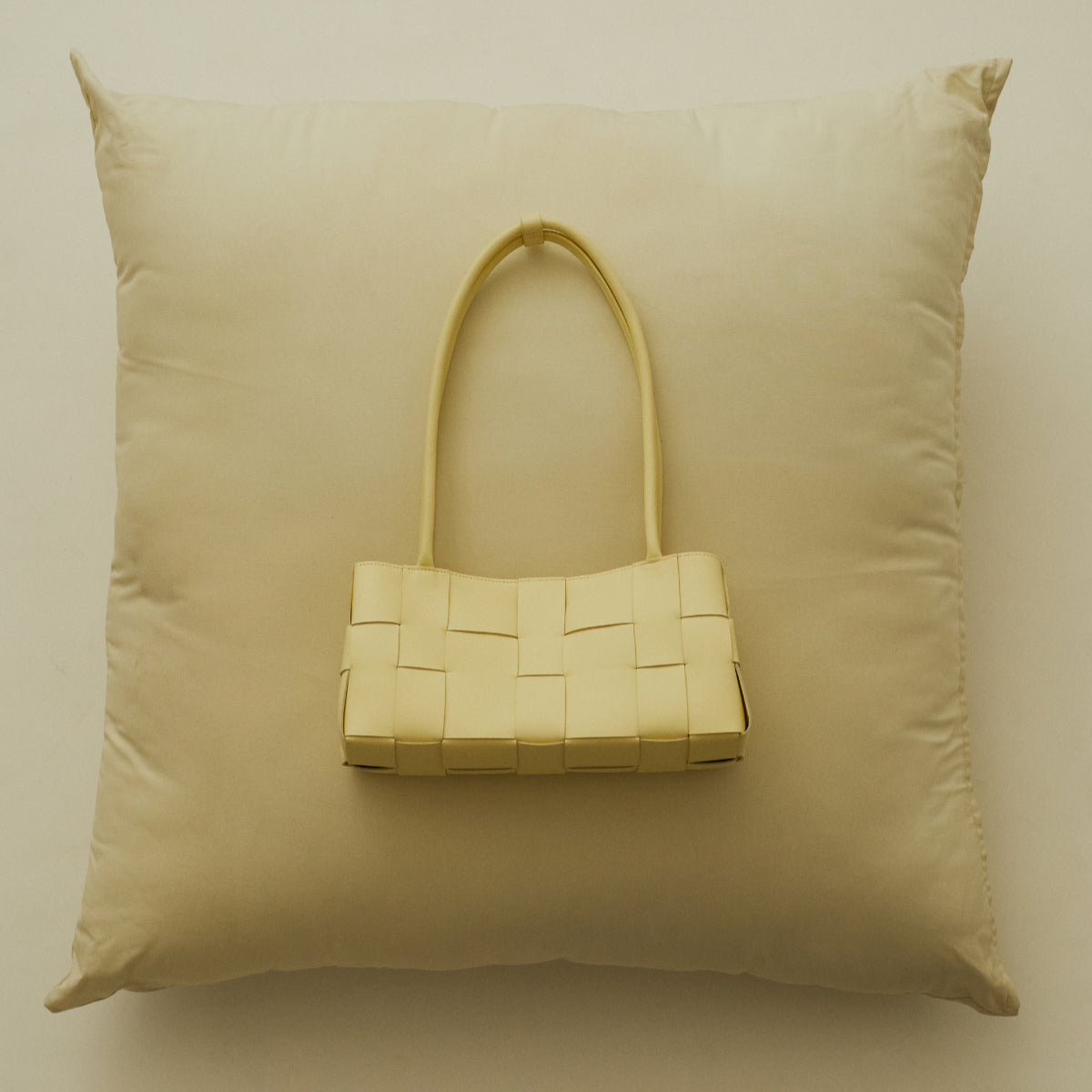 SHE KNOWS - Willow Woven Bag