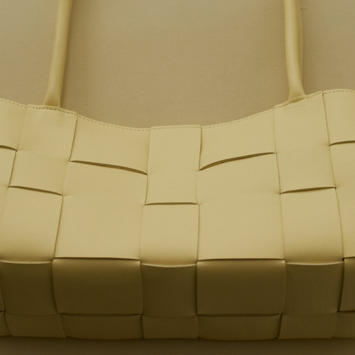 SHE KNOWS - Willow Woven Bag