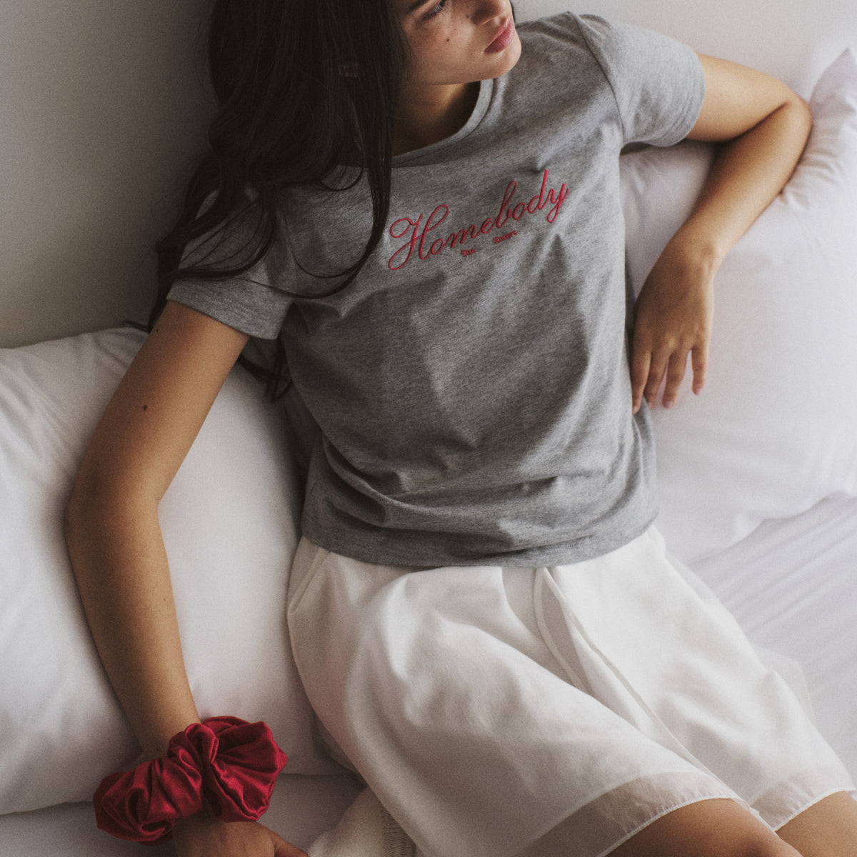She Knows - Homebody Slim Fit T-Shirt