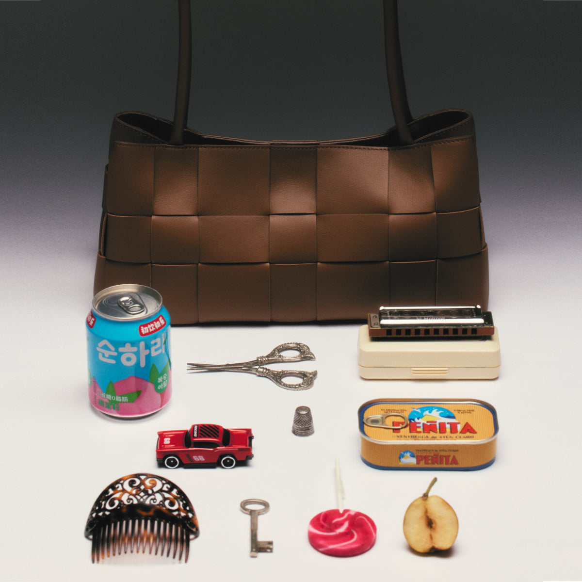 SHE KNOWS - Willow Woven Bag