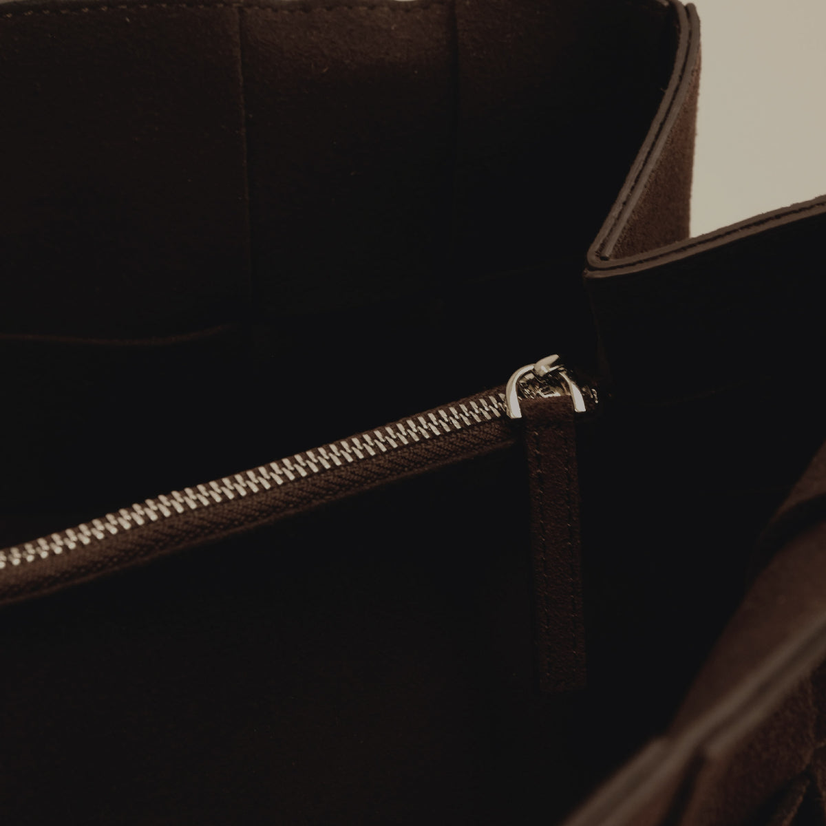 SHE KNOWS - Willow Woven Bag