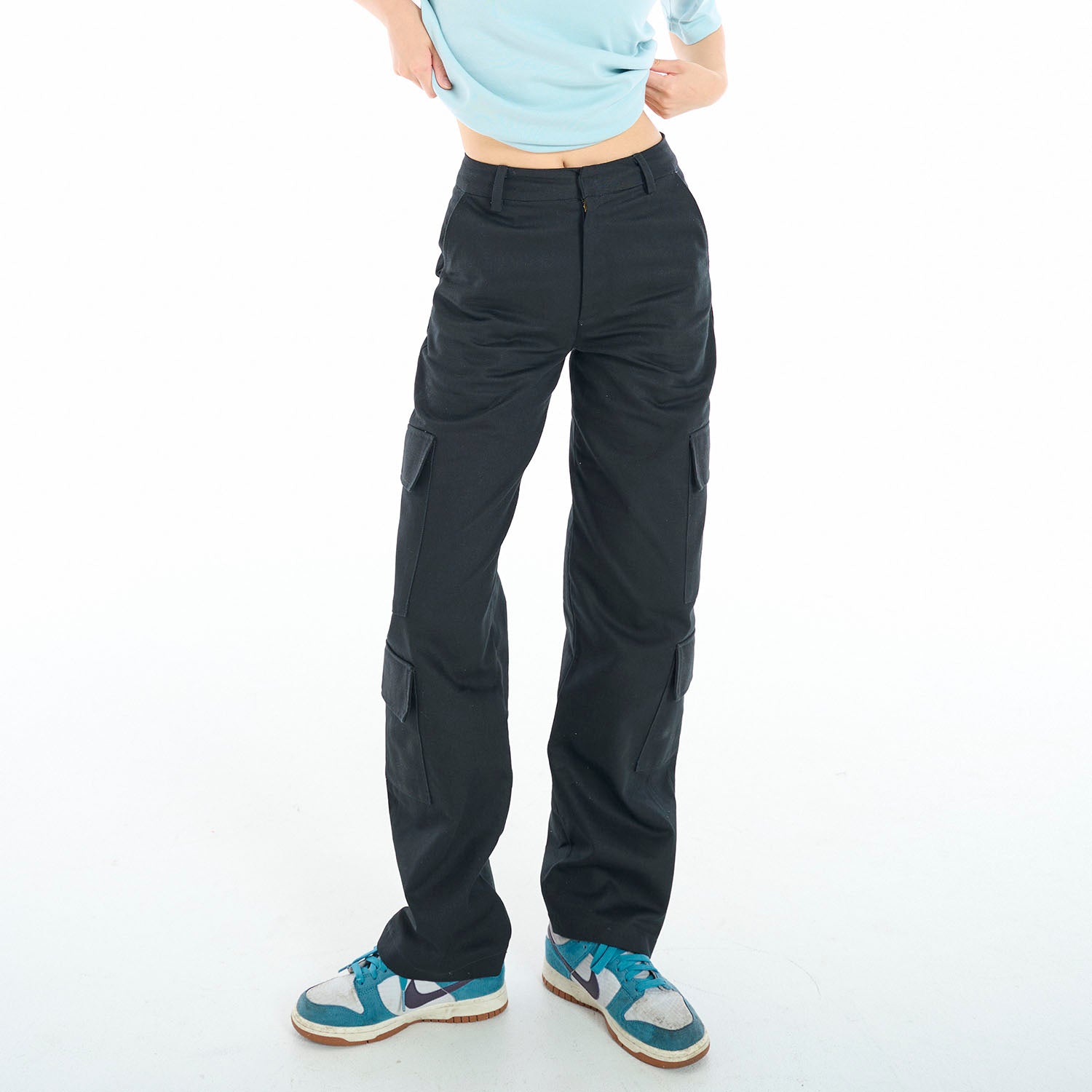 SHE KNOWS - Rework Cargo Denim