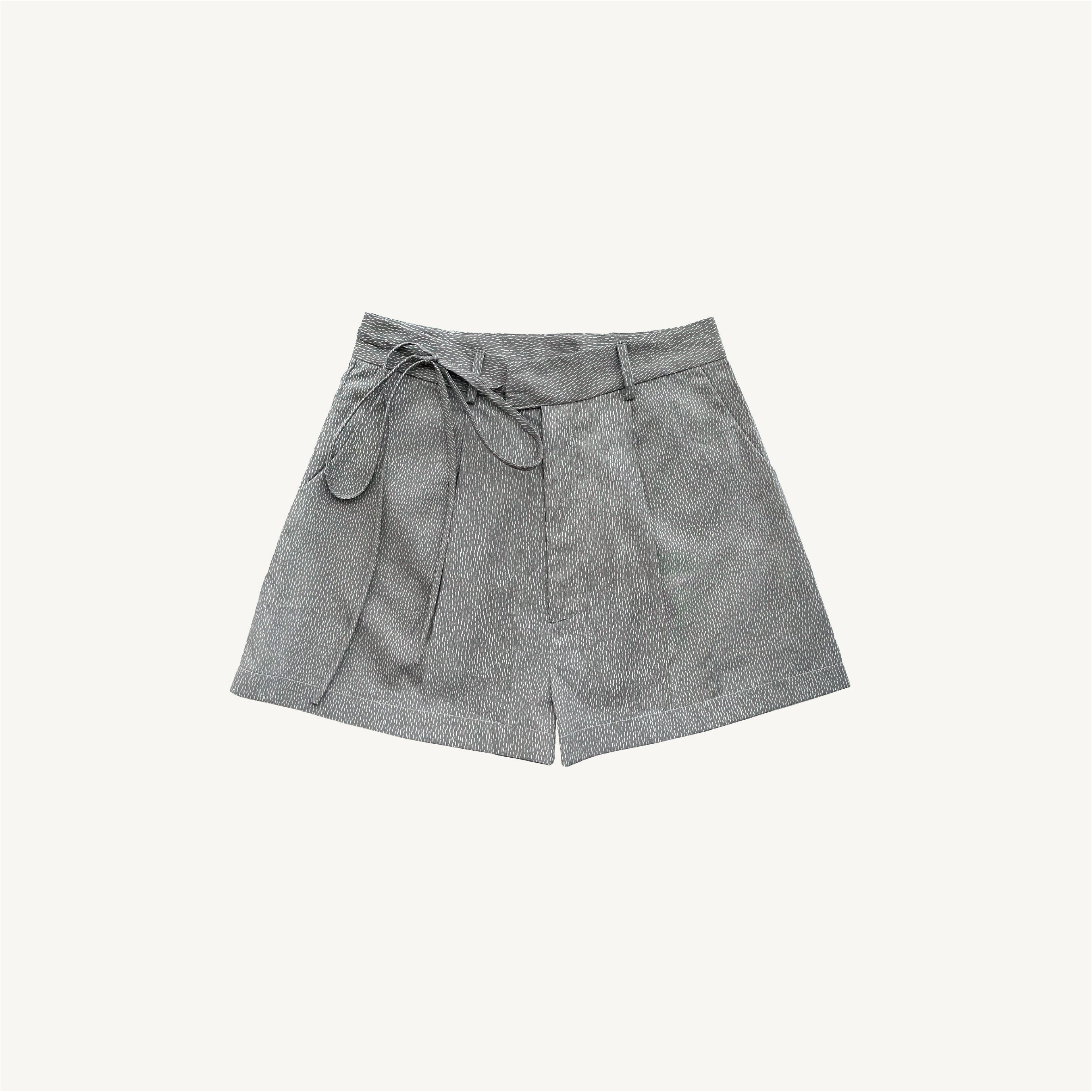SHE KNOWS - Dawn Shorts
