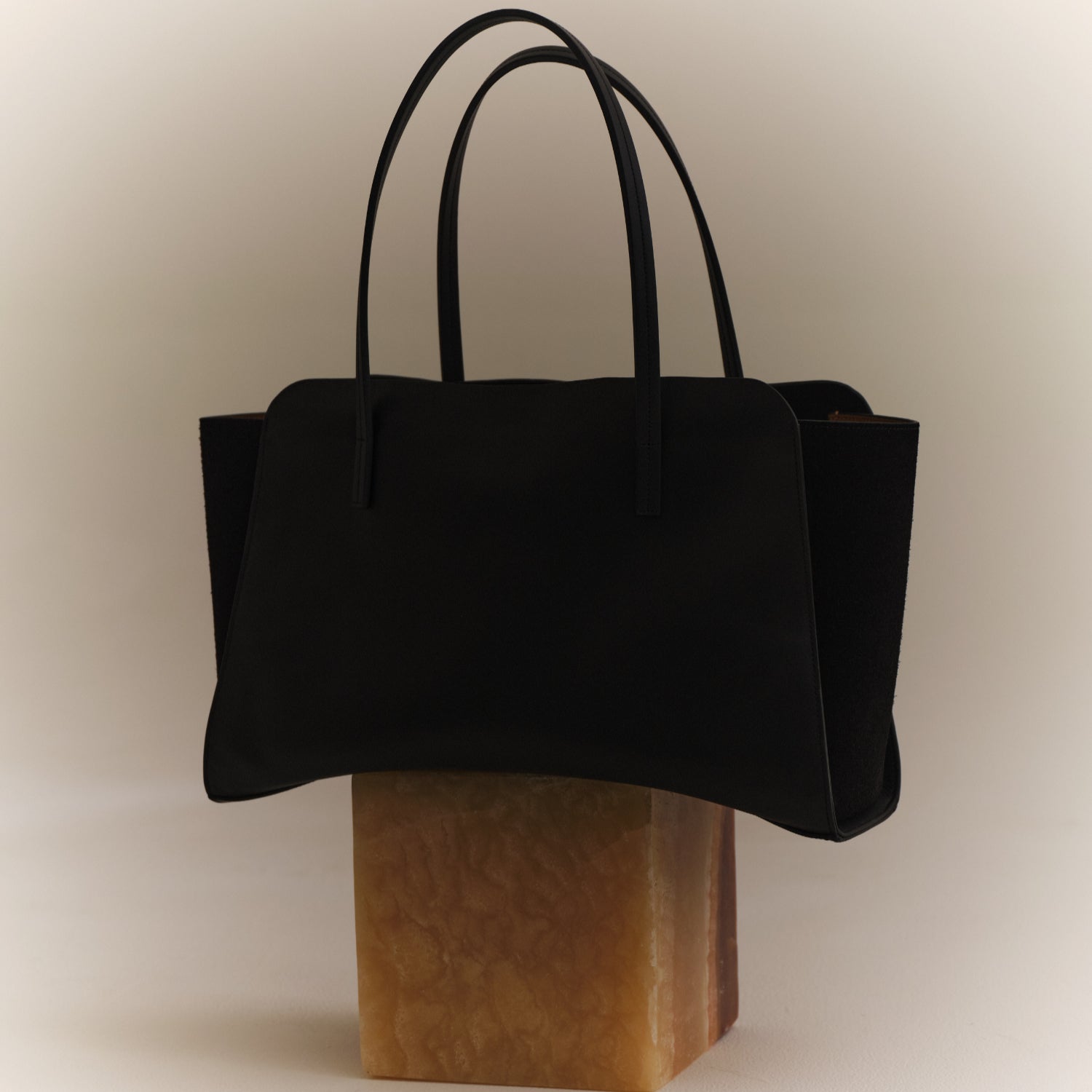 She Knows - Jane Club Tote