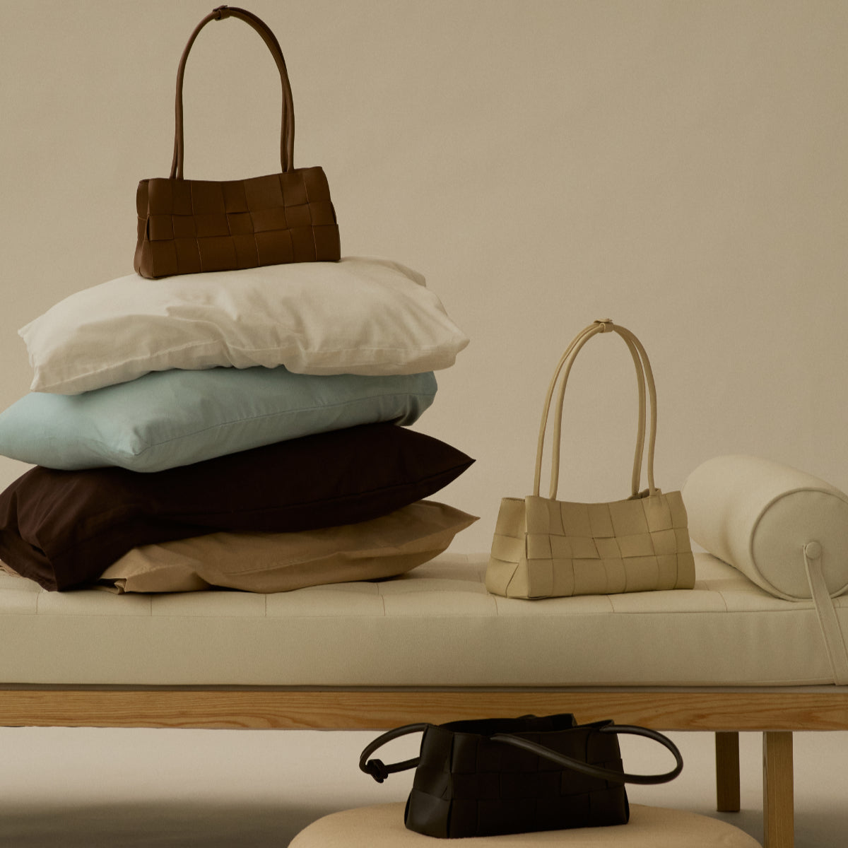 SHE KNOWS - Willow Woven Bag