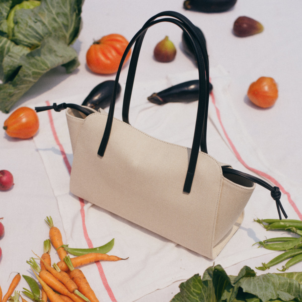 She Knows - Jane Canvas Bag