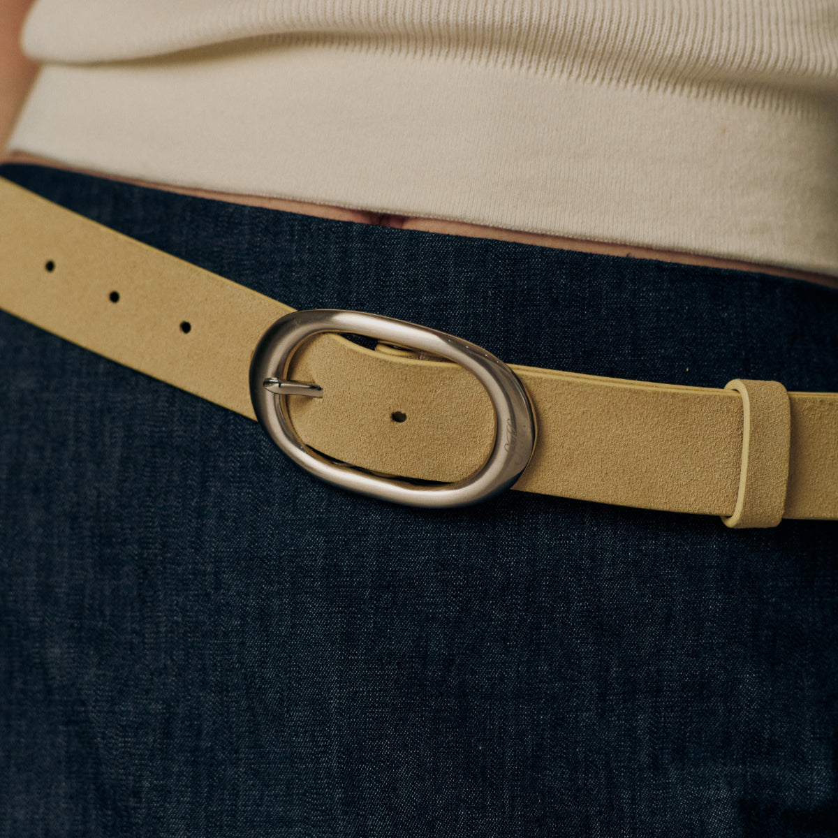 SHE KNOWS - Claude Suede Belt