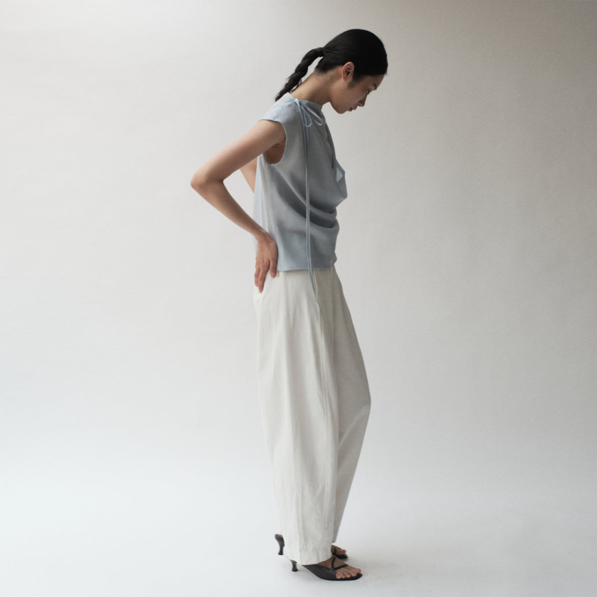 She Knows Atelier - Hurr Blouse