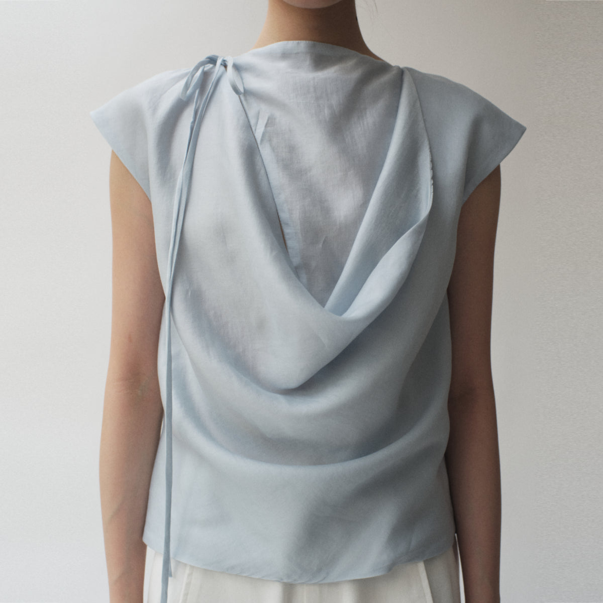 She Knows Atelier - Hurr Blouse