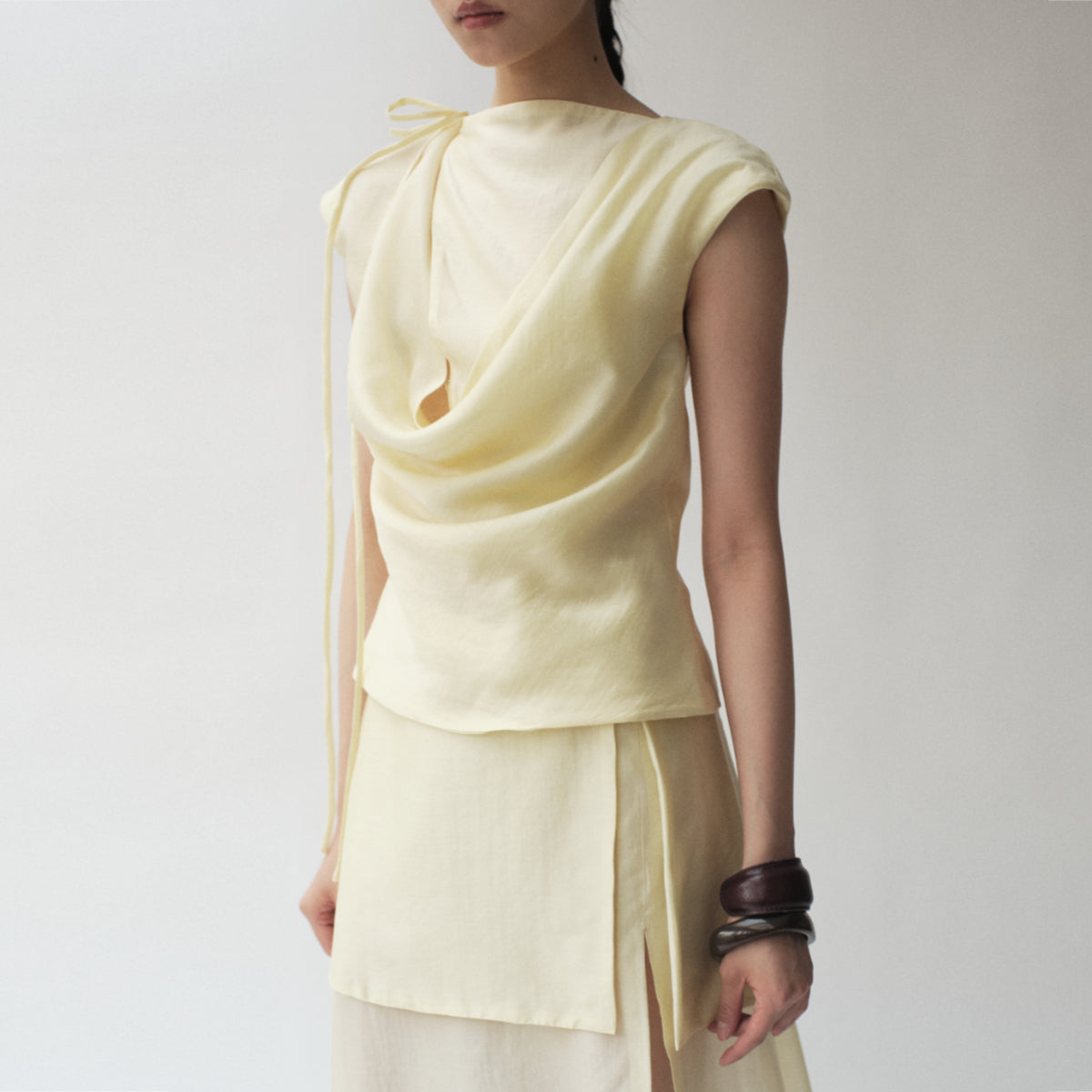 She Knows Atelier - Hurr Blouse