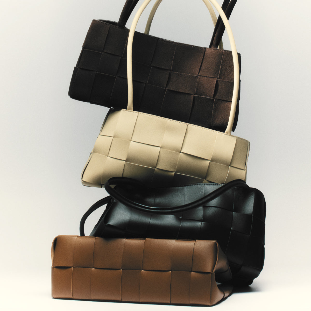 SHE KNOWS - Willow Woven Bag
