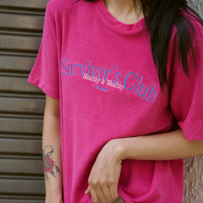 SHE KNOWS - Survivor's Club Oversized T-Shirt