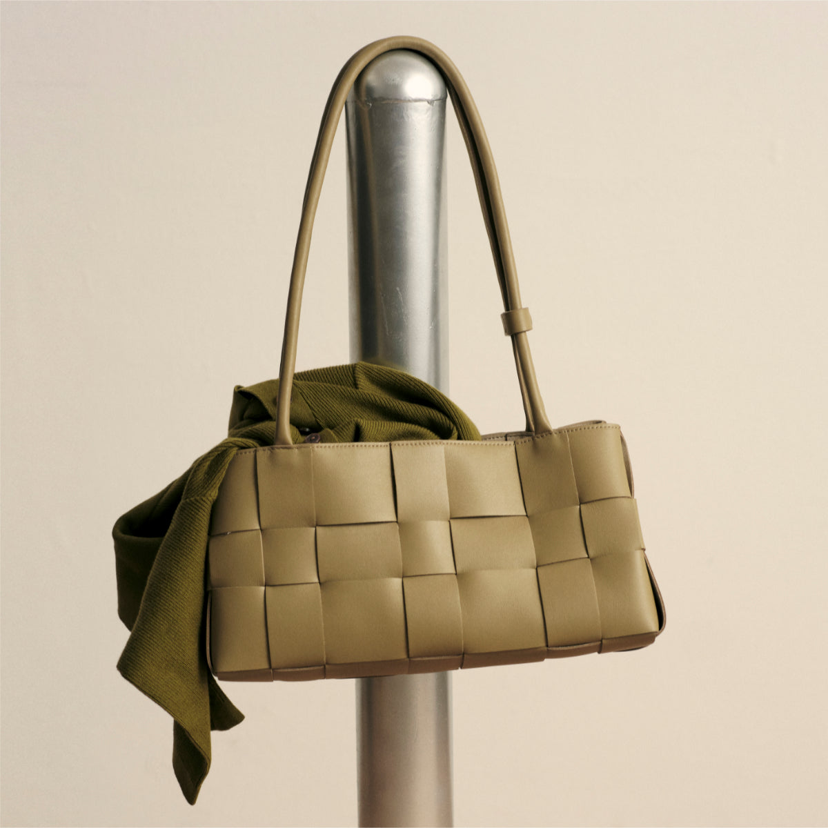 SHE KNOWS - Willow Woven Bag