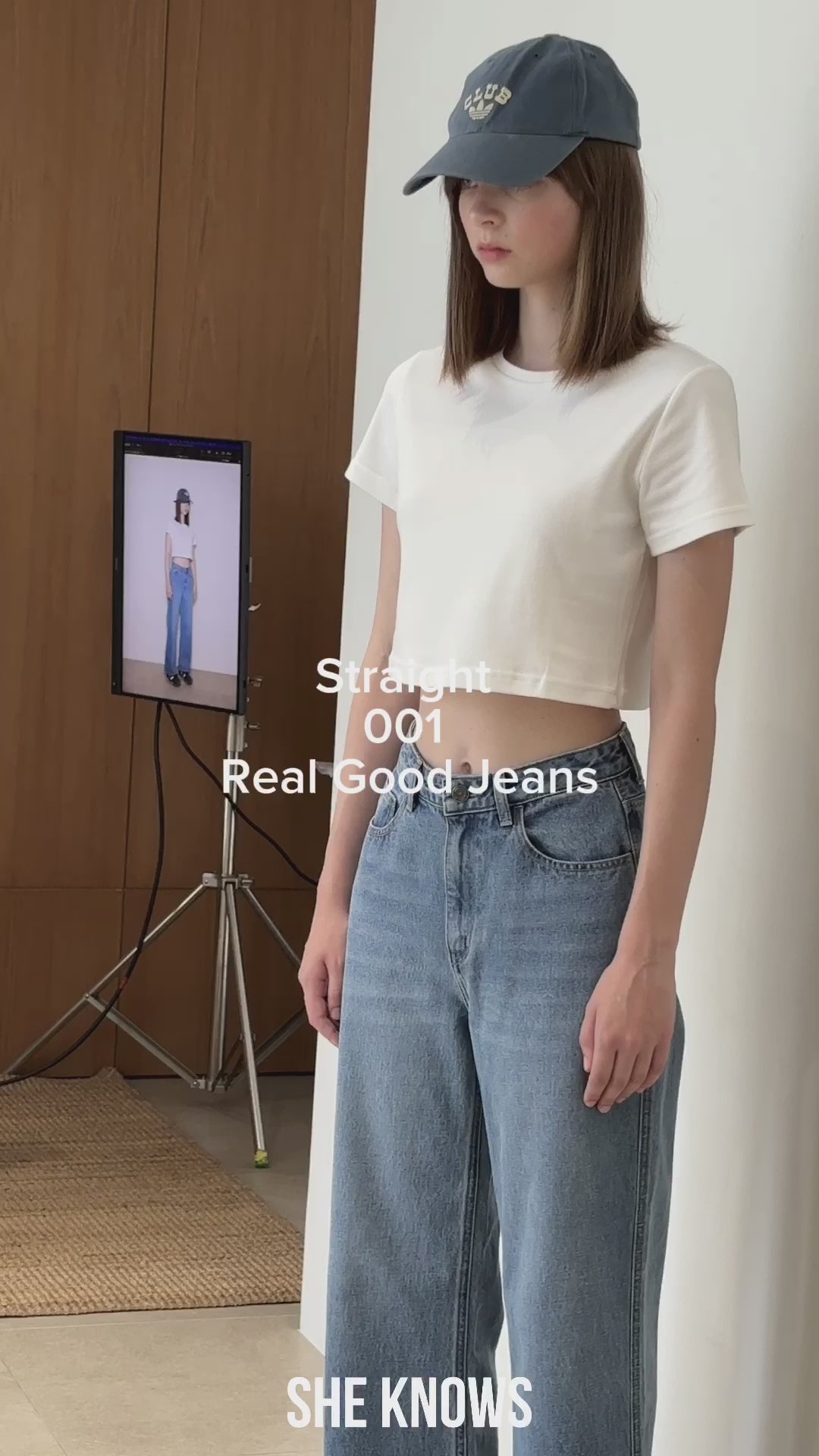 SHE KNOWS - Real Good Straight Jeans 001