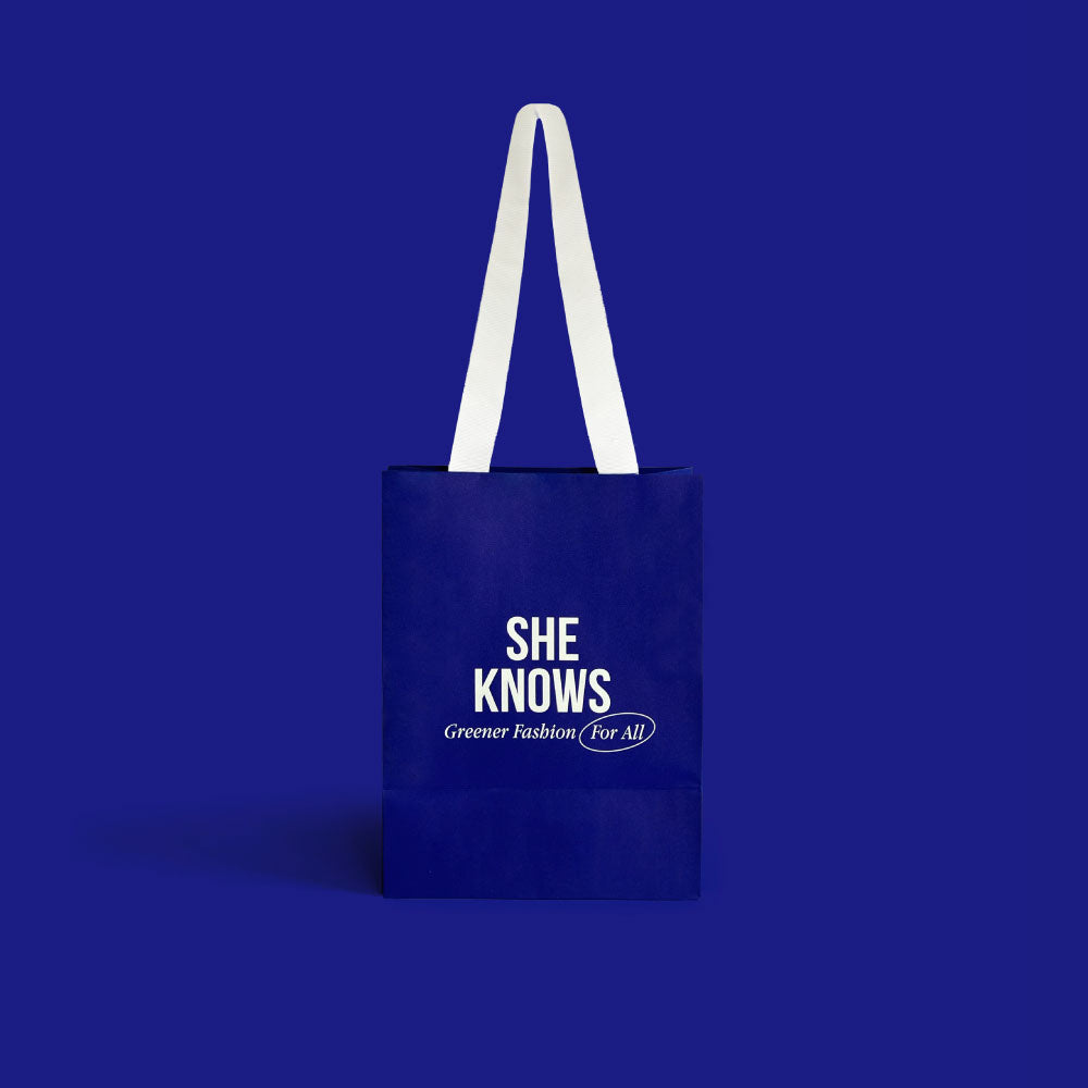 She Knows - Gift Bag